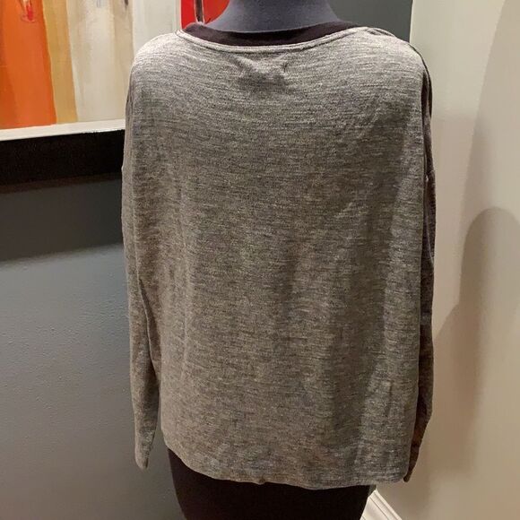 Madewell Night-In heather gray, black accent top, medium - Picture 3 of 4
